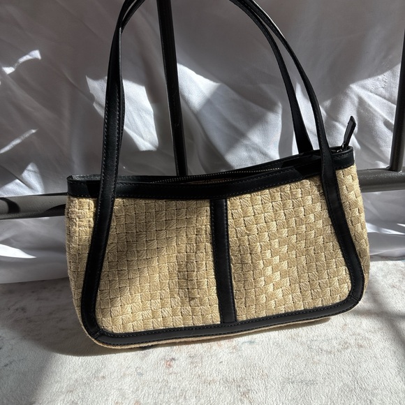 ANTONIO MELANI Handbags - Antonio Melani Black Leather Straw Shoulder Bag